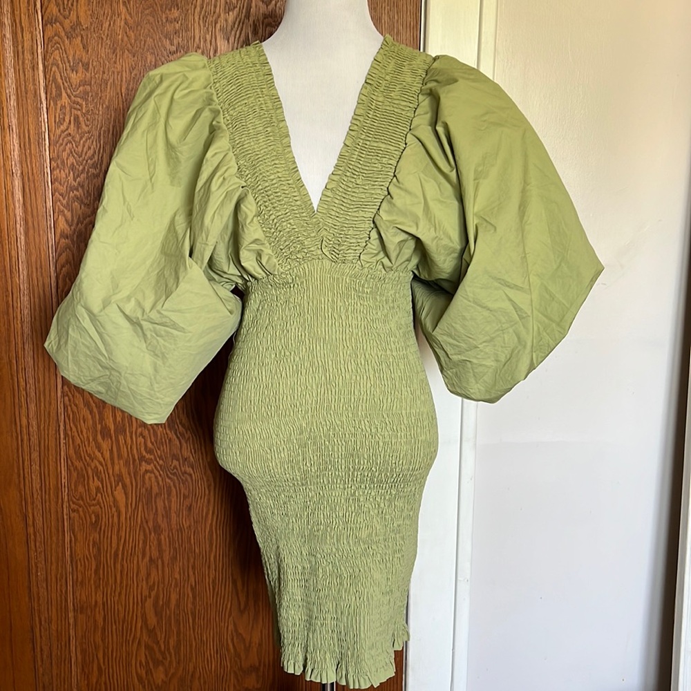 Misguided Puff Sleeve Dress
